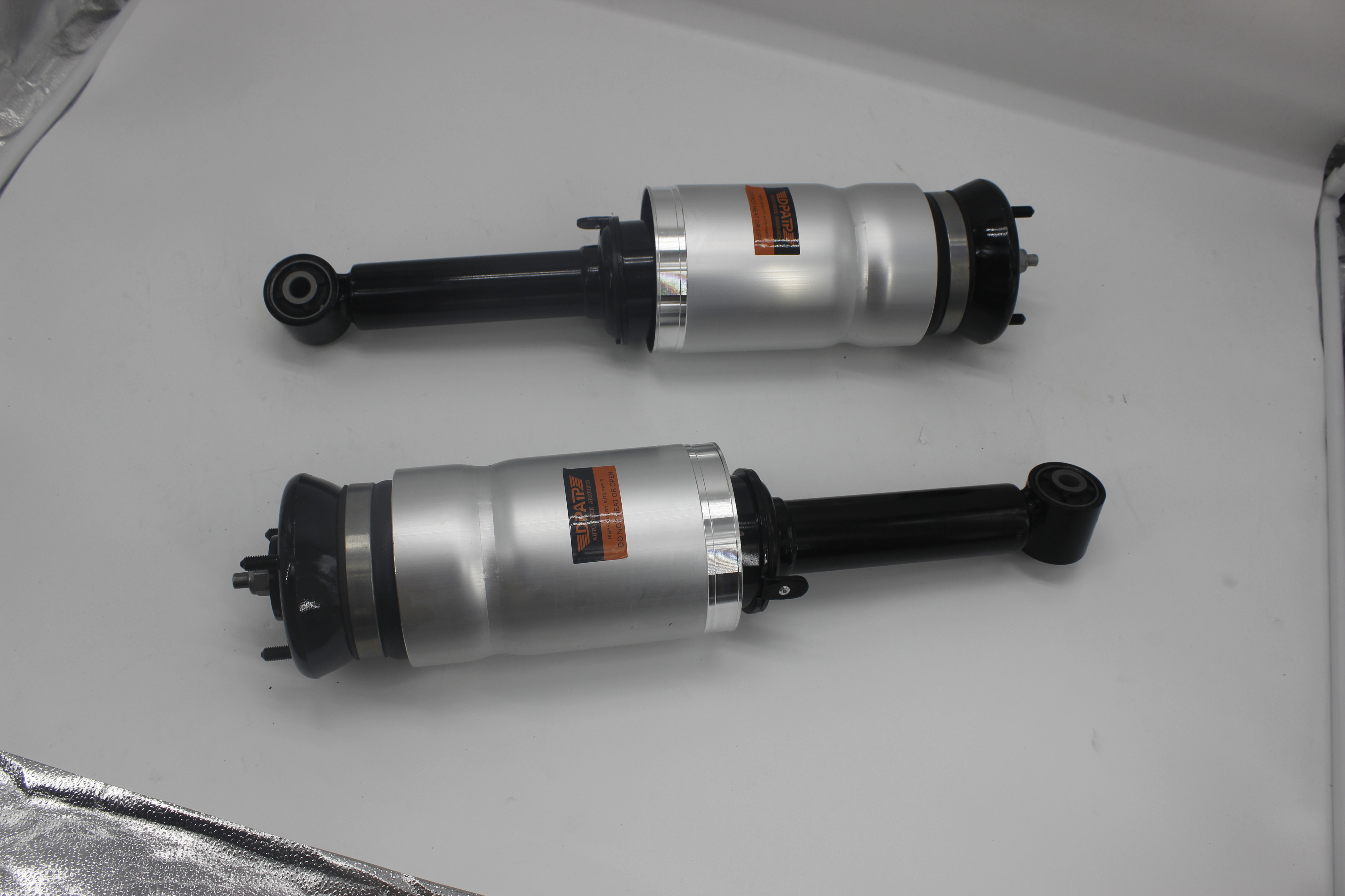 45-218644 Left Front Air Suspension Strut Air Shock Absorbers for RANGE ROVER SPORT L320