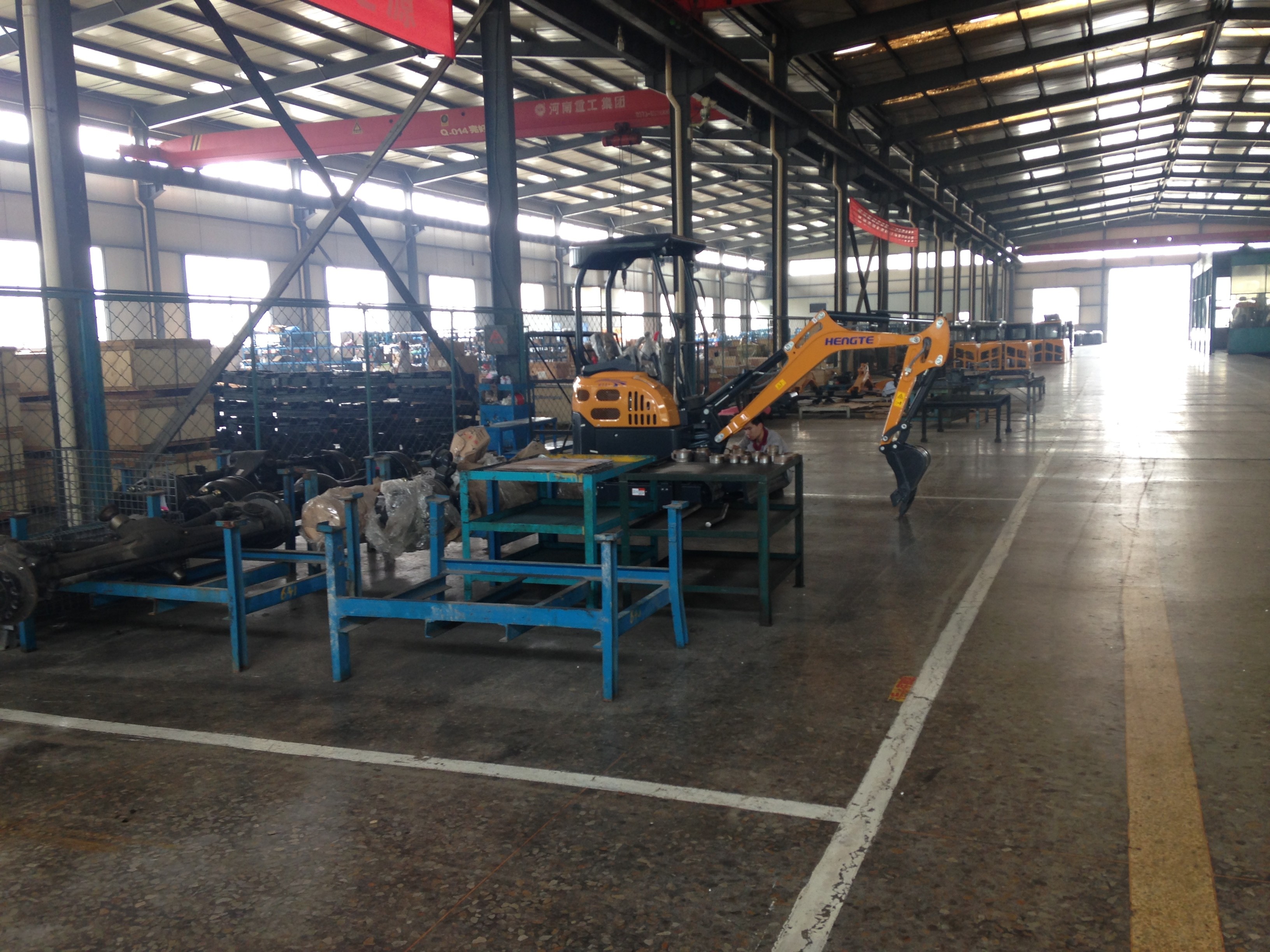 2350rpm 2 Ton Mini Excavator , 3km/H Mini Crawler Excavator