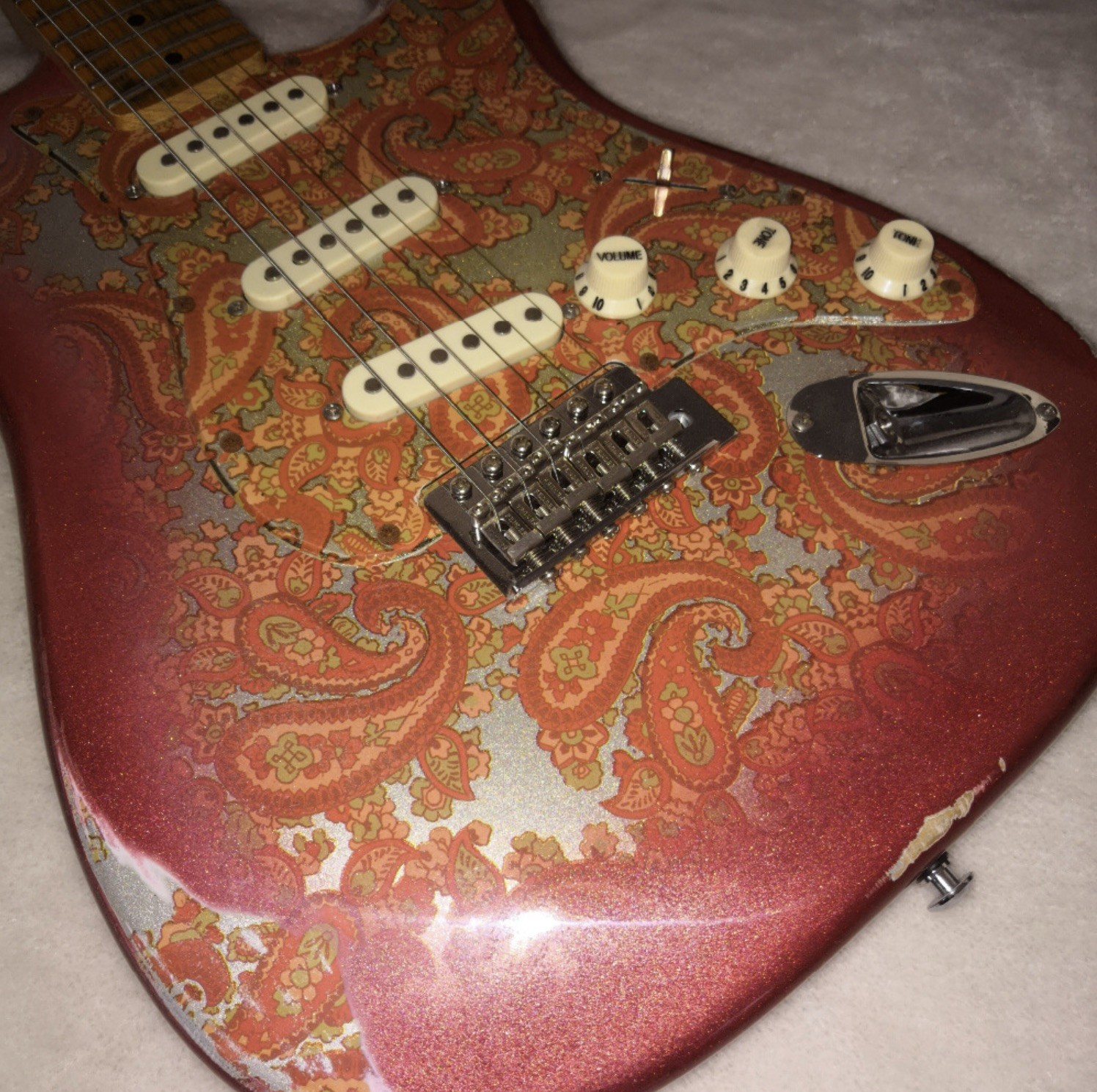High quality custom alder body mahogany neck alder back side JA jaguar electric guitar Prince Cloud brand guitar Hand
