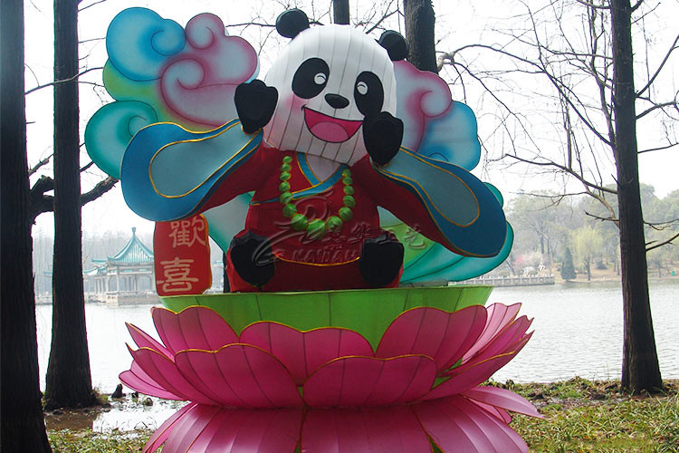 Outdoor Waterproof Chinese Lanterns , Customizable LED Chinese Lantern Lights