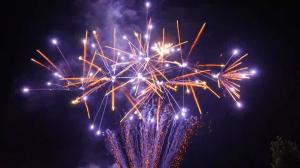 Quality CE 180 Shots Consumer Cake Fireworks From Liuyang For Christmas New Year Celebration wholesale