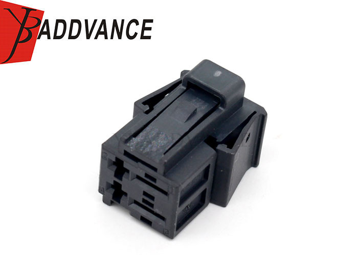 1-1418507-2 4 Pin Female Amp Mcp2.8/mcp6.3k Automobile Connectors WIth Terminals