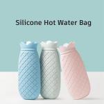 Natural Rubber Hot Water Bottles BPA Free Durable Large Capacity Hot Water Bag