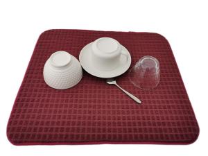 Quality Tableware Protector Red Grid Kitchen Utensil Dish Drying Mat Quick Dry wholesale