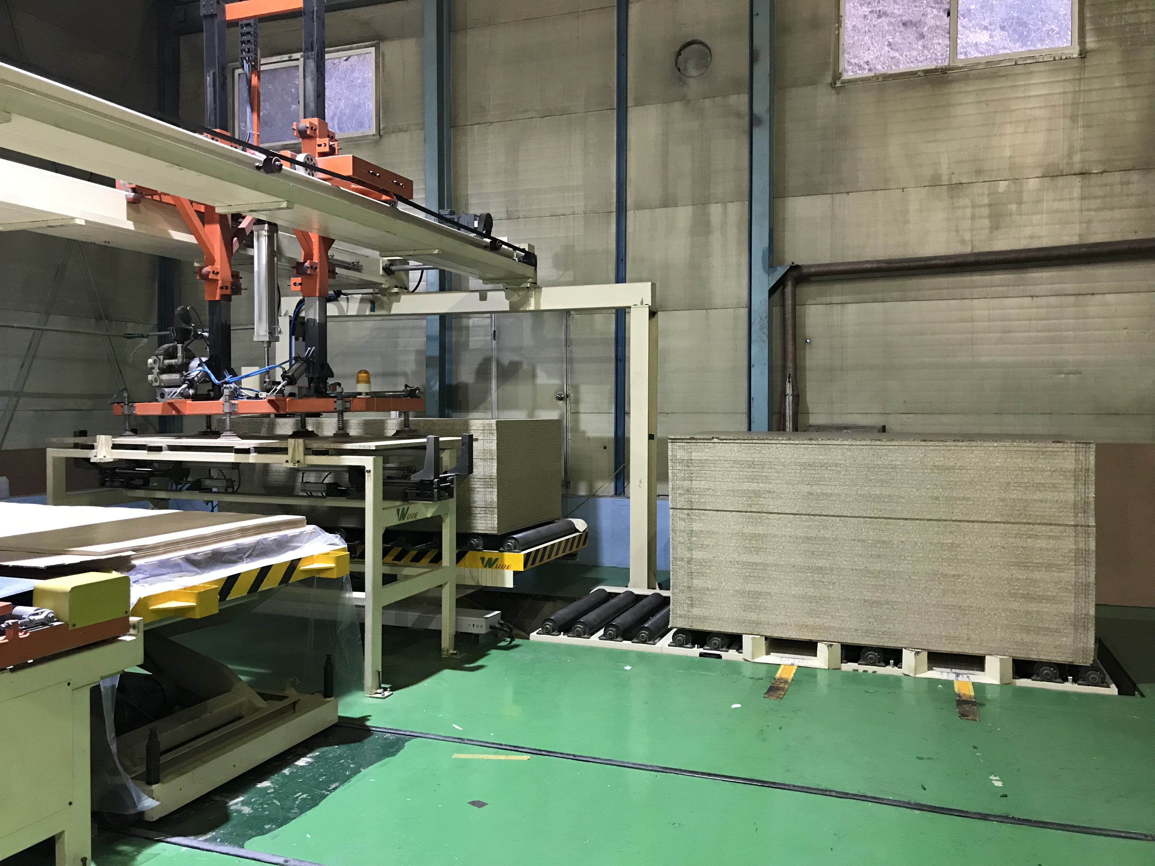 Lamination Hot Press Production Line Short Cycle Automatic Trimming And Cooling
