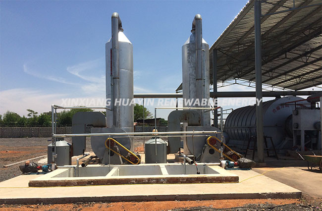 15 TPD Machine That Converts Plastic Into Fuel Diesel
