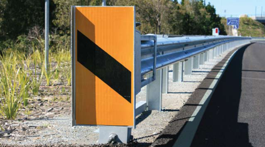 Galvanized Powder Coated Straight Barrier SKT Terminal End Wings Straight Barrier