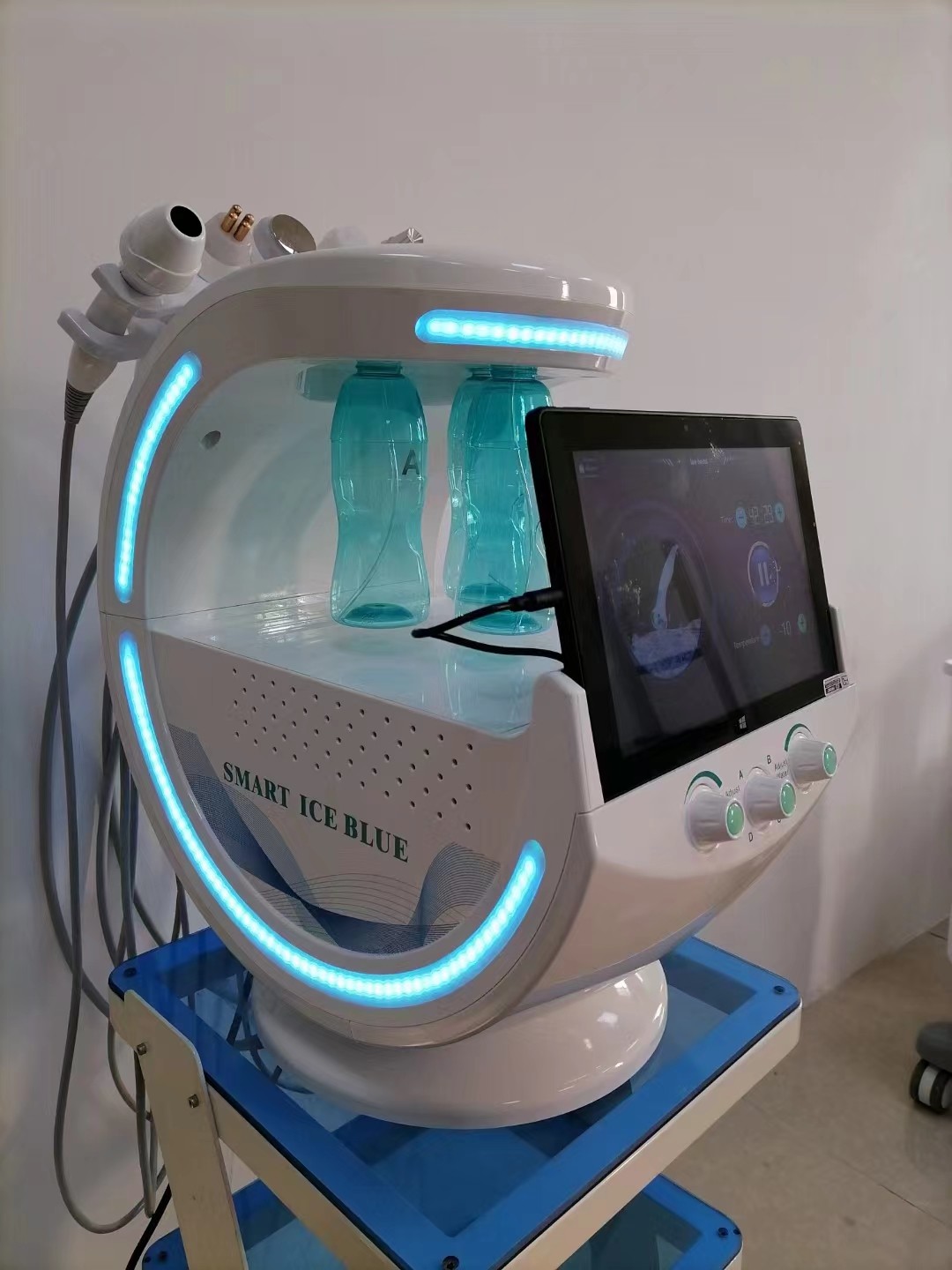 Multifunctional 7 In 1 Oxygen Therapy Facial Machine For Shrink Pores