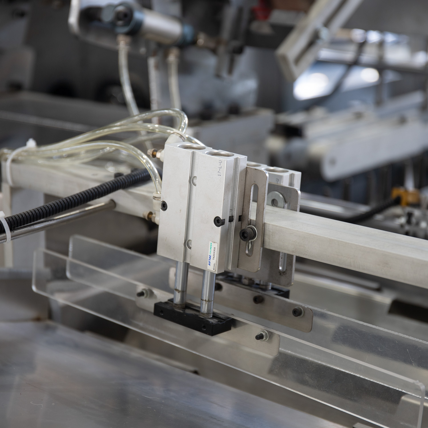 Electric Driven Automatic Cartoning Machine for Aluminum Foil Carton Box Packaging