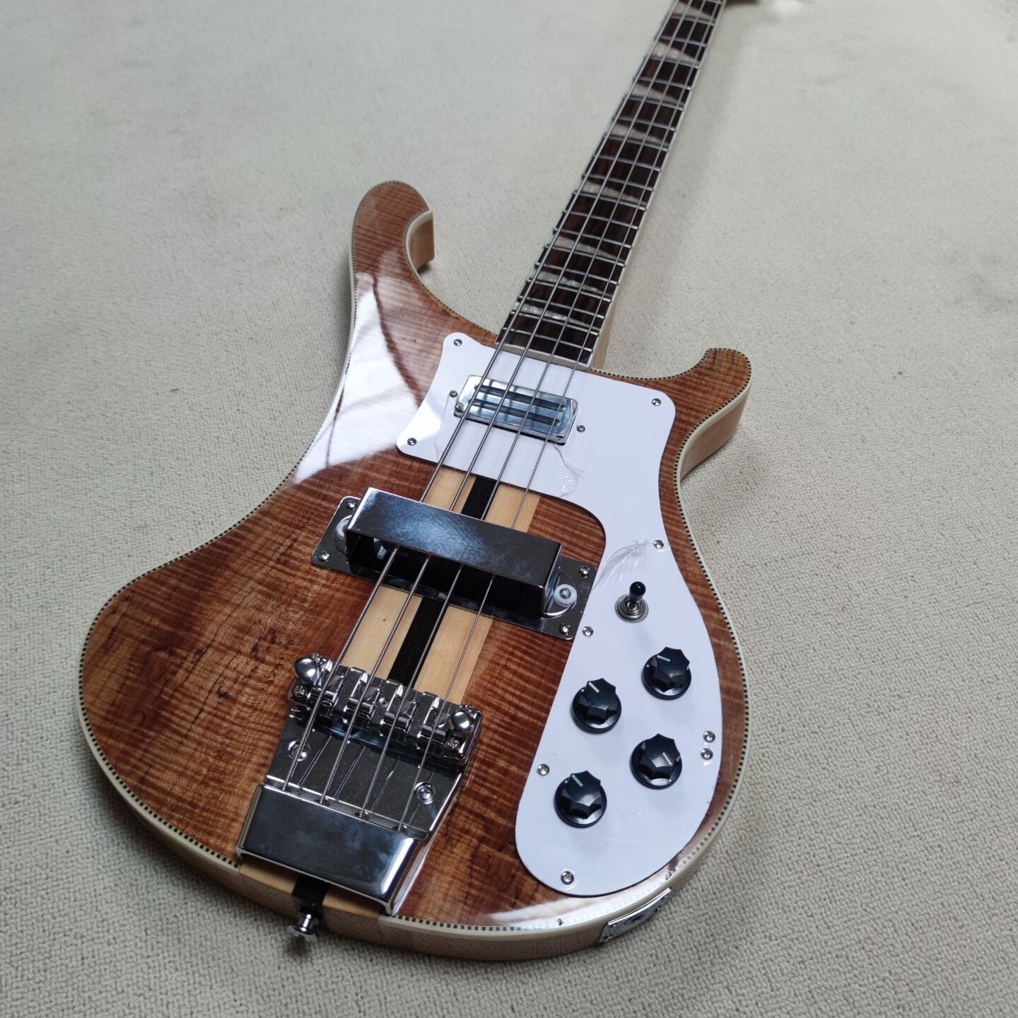 Custom 4 Strings Ricken Style Bass Guitar