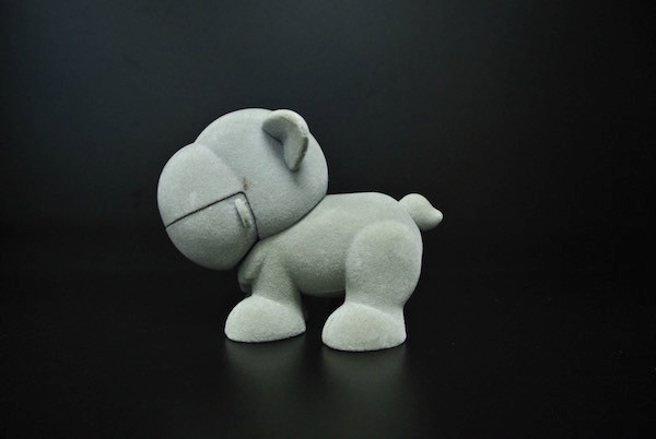 Customized Plastic Toy Figures Pile Flocking Dog 3.5 Inch For Children