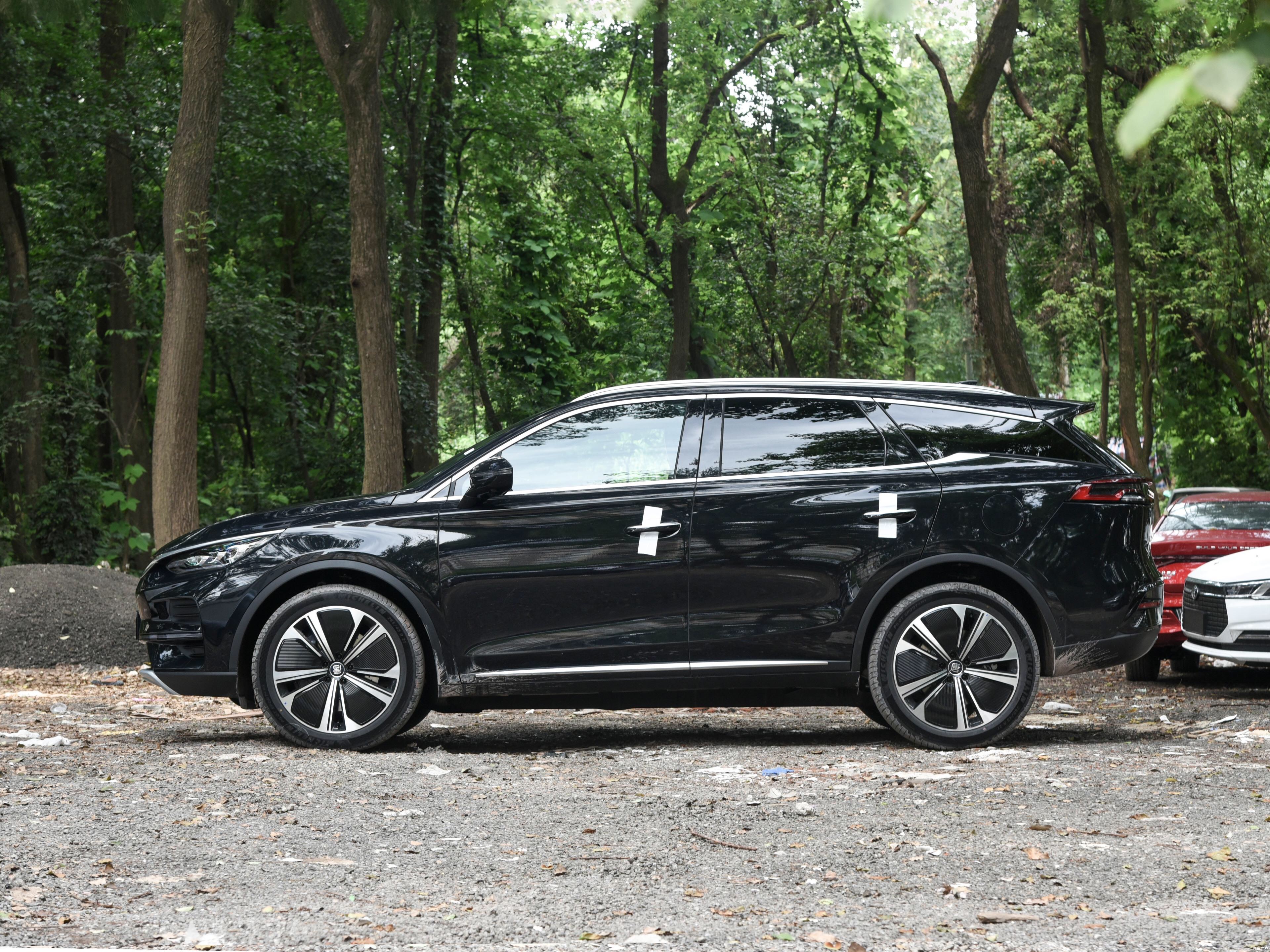 medium sized seven-seat high-speed SUV electric vehicle Byd Tang 2022 600 km endurance hot new energy car