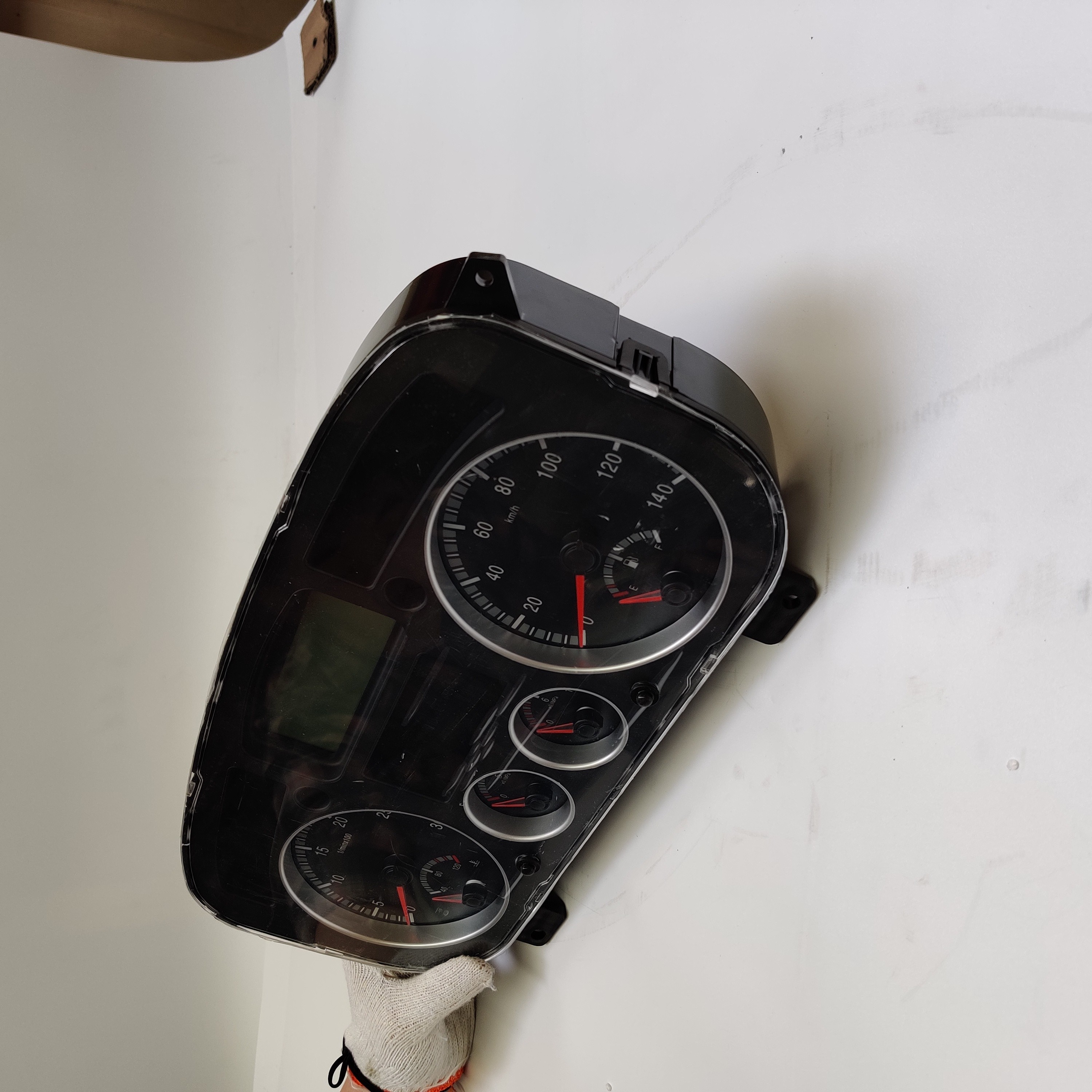 Dashboard For Sinotruk Howo Trucks Combination Instrument For Drive Cab Interior