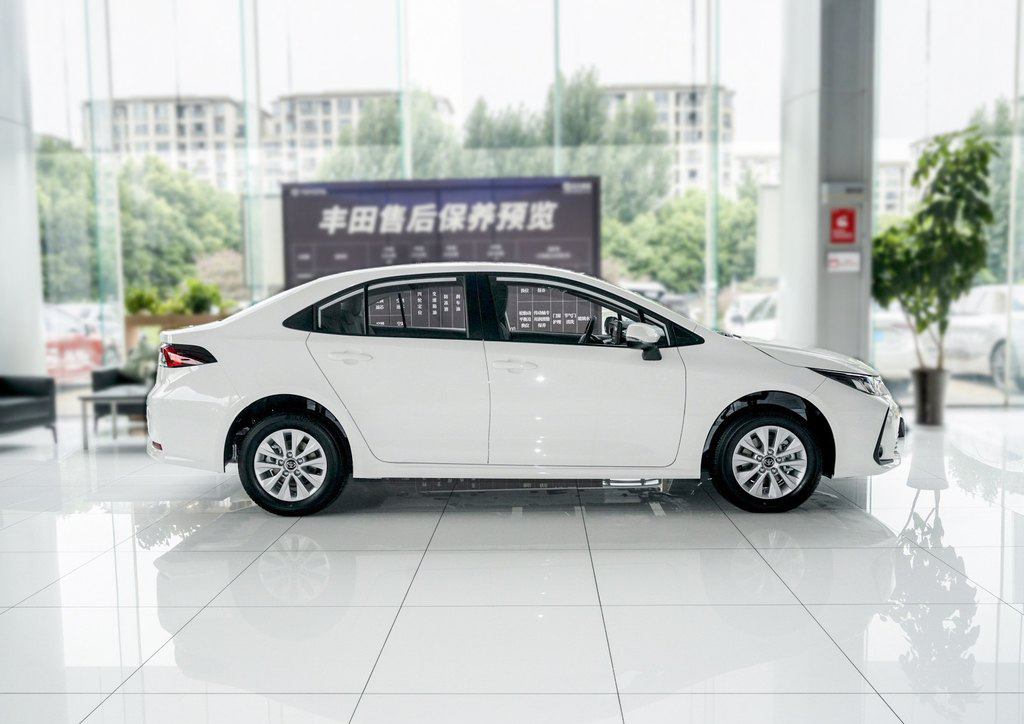 Best Quality New Car Prices Toyota Corolla 2022 1.2T S-CVT Pioneer PLUS Edition cheapest car