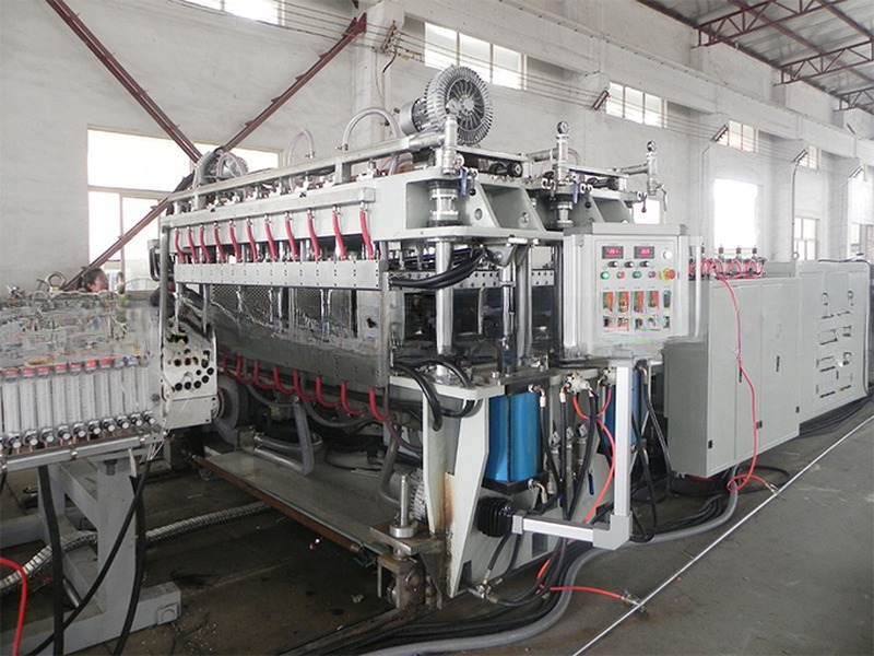 Good Quality PP Hollow Sheet/Board Making Machine