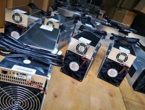 Quality BTC BCH BSV Microbt Whatsminer M21s 56t 3360W 10.55kg for bitcoin wholesale