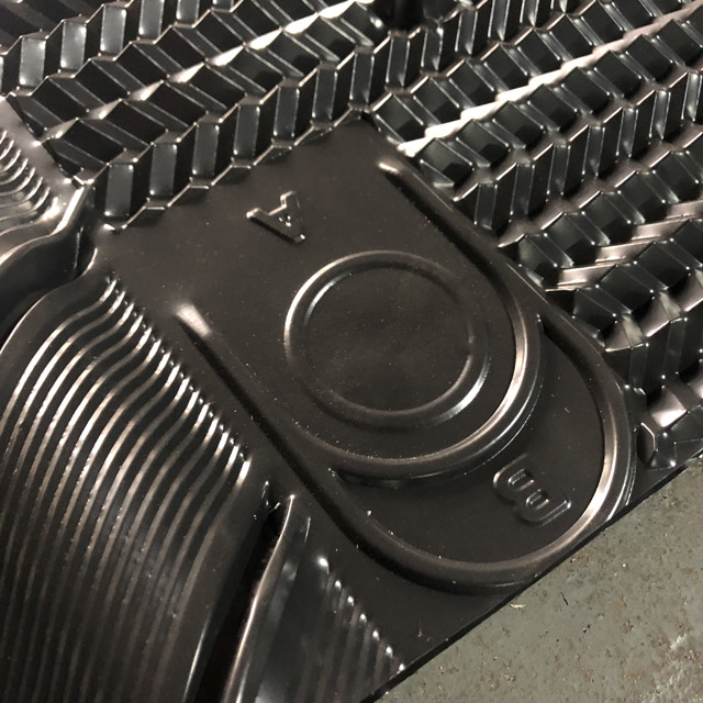 Hanging 1350mm Cooling Tower Infill Cross Flow Media 0.38-0.6mm