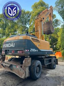 Quality Superior 210W-9 Classical Hyundai Used Wheel Excavator Original Japan 21T wholesale