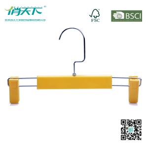 Quality Betterall Wholesale Plastic Pants Hanger with Skid-proof Clips wholesale