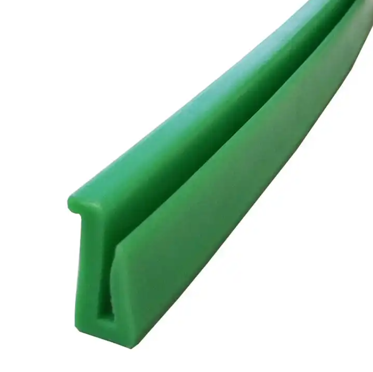 Custom UHMWPE Plastic Profile Wear Strips for Flat Plastic Strip Cutting and Moulding