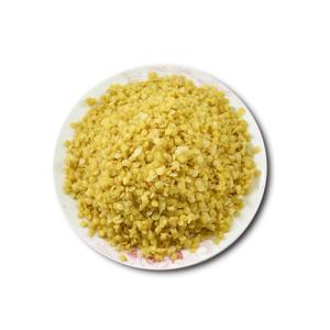 Quality Natural Triple Filtered Yellow Beeswax Pastilles For Cosmetics Candles Polish wholesale