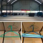 Smooth Surface Metal Cloth Hanger , Cold Weather Clothes Steel Coat Hangers