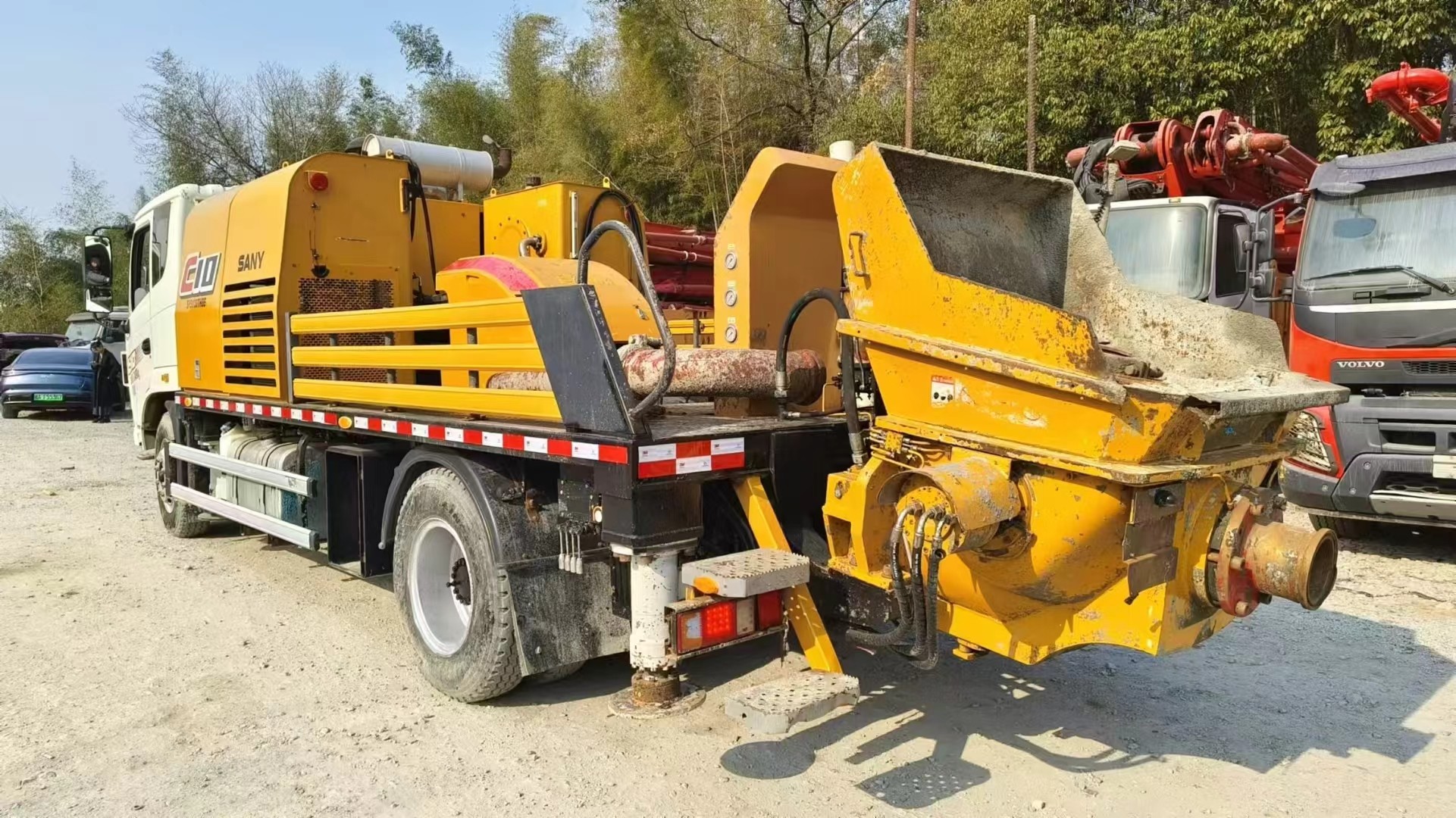 Sany concrete truck pump truck (10023C-10S) height up to 50~80 meters, the use efficiency is fast
