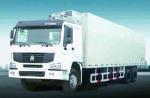 SINOTRUK 25 Tons Refrigerated Food Truck LHD 6X4 , Refrigerator Box Truck