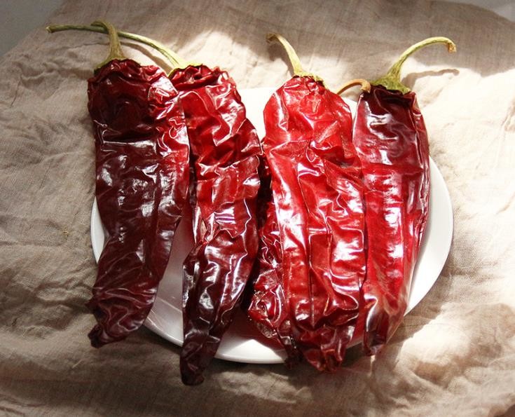 Dehydrate Sweet Paprika Pepper Non Irradiated Dried Red Chili Pods 140 Atsa