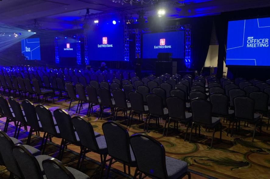 500x500mm Curved P2.97 Stage Background Led Display Big Screen 1000nits