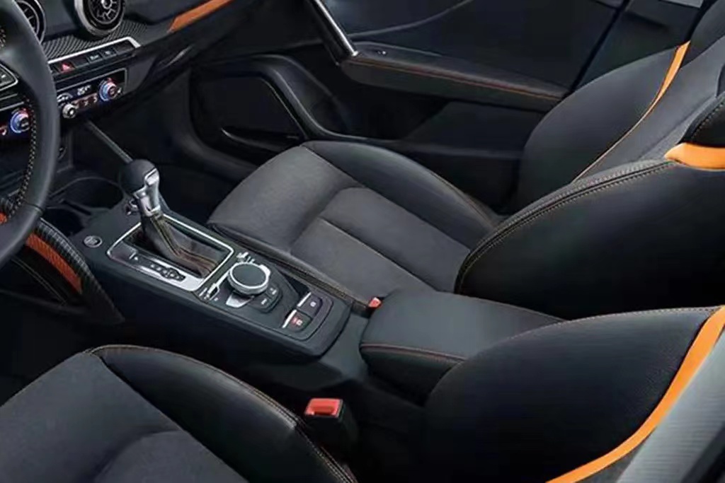 Maximum speed 150Km/h 2023 5 Seats Electric SUV Au-di Q2Ll e-tron with 12.3 Inches LCD Meter and 325km Pure Electric Range
