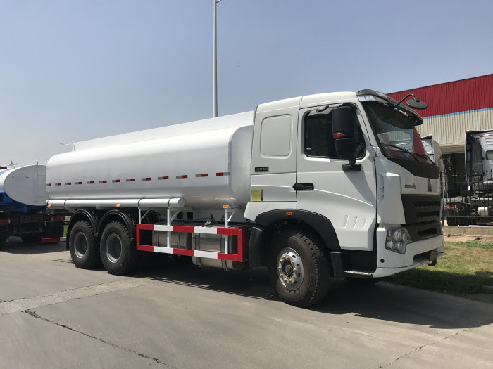 21cbm Fuel Oil Truck , Transportation Oil Tanker Truck