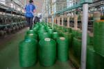 35mm Landscaping Plastic Lawn Grass / Green Plastic Carpet 21000 Density
