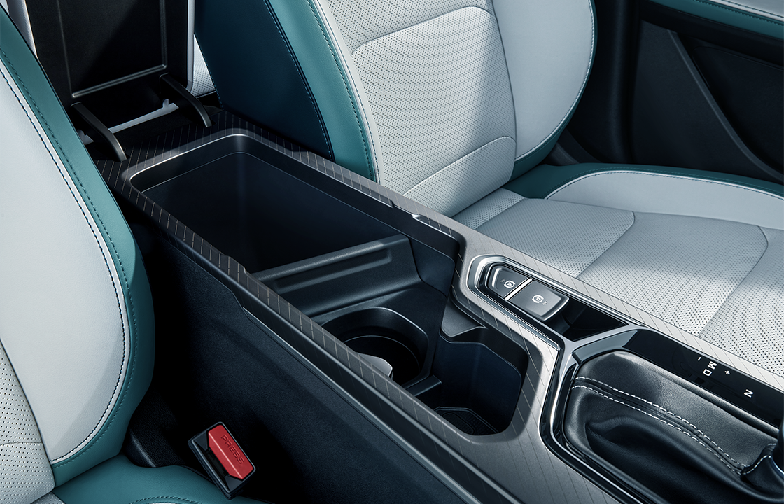 Geely Emgrand 5-Seater Sedan Maximum power Ps 127 Euro VI 1.5l 1.8l Petrol Gasoline Sedan Geely Car Prices 2024 's Model