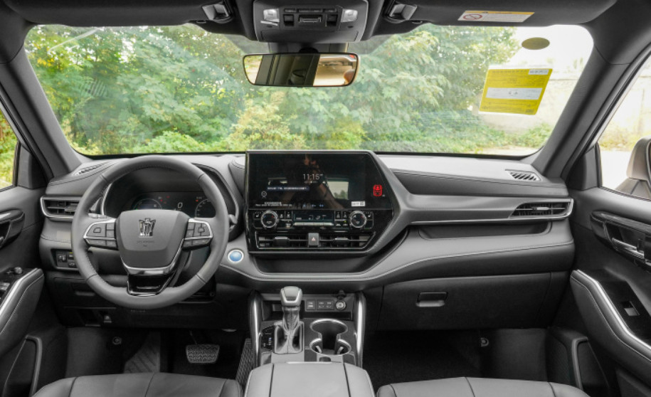 2023 TOYOTA CROWN KLUGER 2.5L HEV Four Wheel Drive Premium Version Medium Car