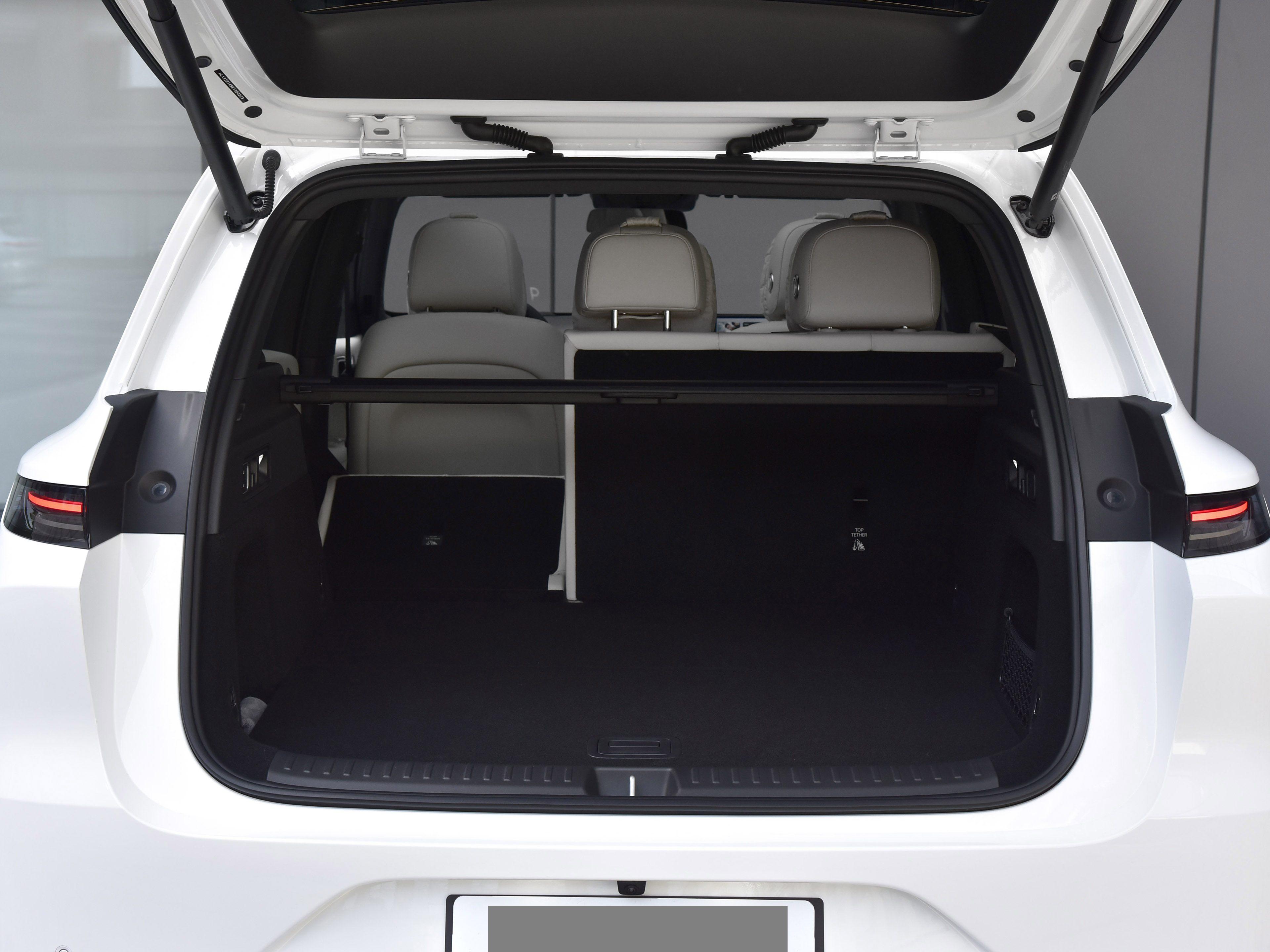 Leading Ideal Auto Li L6 Car 2024 Energy Car with Fast Charge in 0.33 Hours Long Range of 182km Maximum Speed of 180km/h
