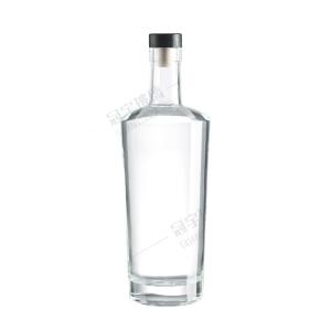 Quality 250ml 500ml 700ml 1000ml Clear Glass Liquor Bottle With Cork For Home Decoration wholesale