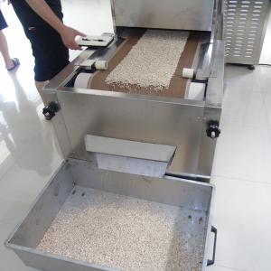 China 30kw Shrimp Seafood Seaweed Belt Dryer Continuous Microwave Drying Machine on sale