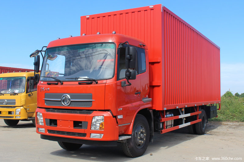 Dongfeng 4x2 180hp LHD Heavy Truck 10T 12T 15T Cargo Box Diesel Fuel Auto Euro 5 Sale