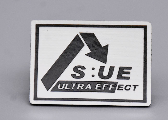 Custom Silicone Black Logo Screen Printed Labels For Clothing