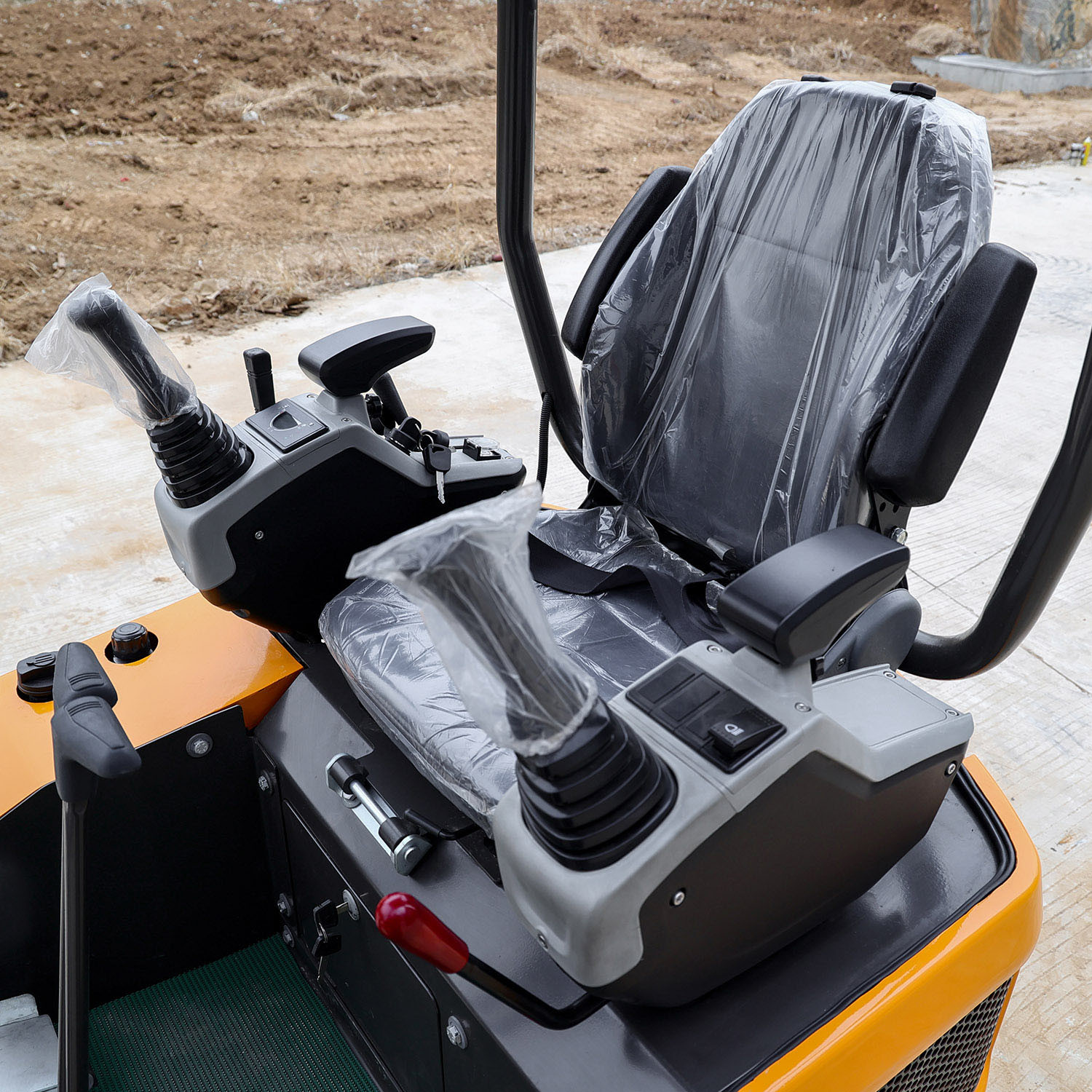 3969LBS Diesel Powered 1.8 T Excavator 1800KG Hydraulic Mini Excavator