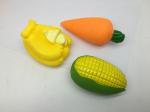 Vinyl Vegetables Rubber Bath Toys Squeezing Sound Muti Colors / PMS Available