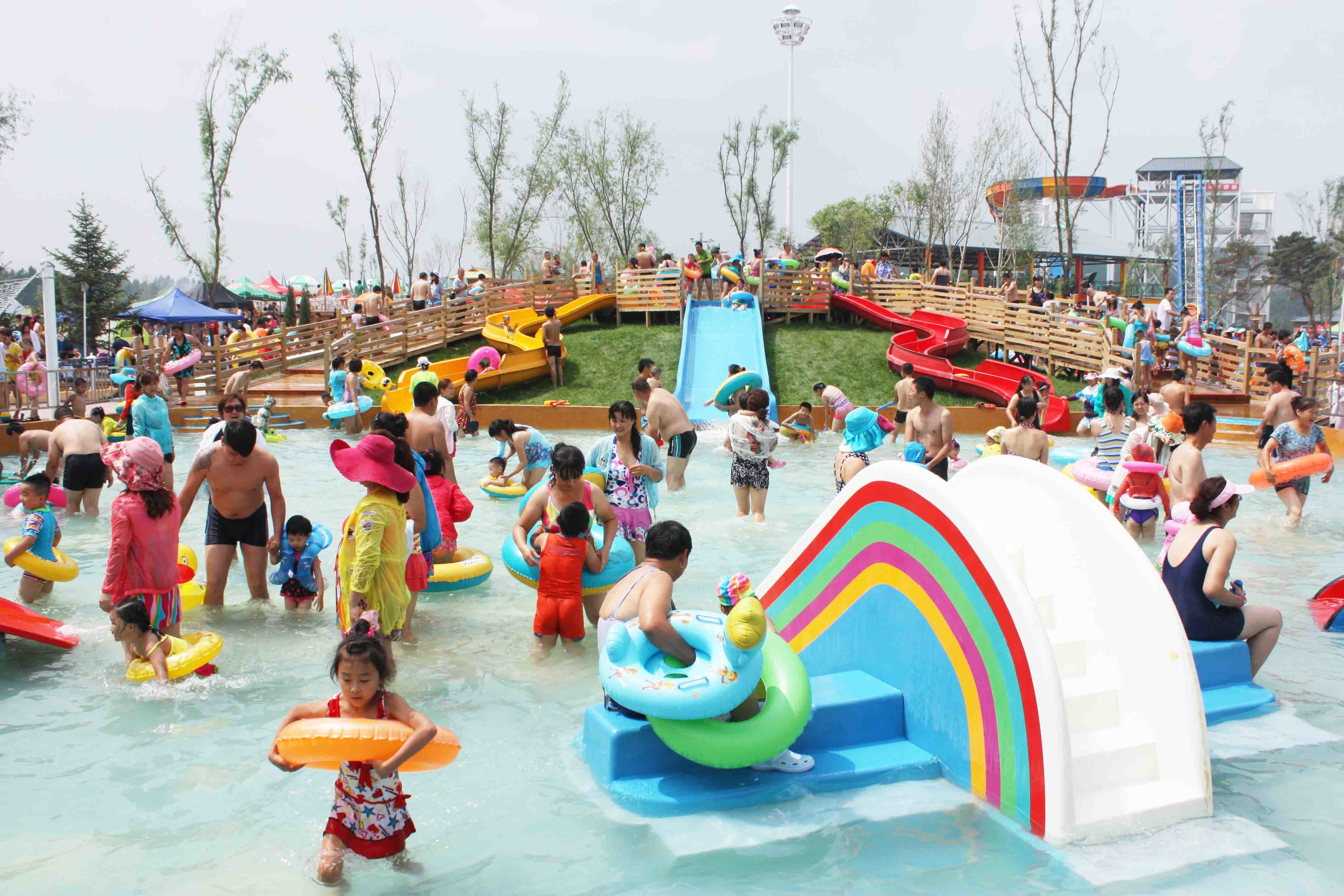 Customized Kids Water Slides Amusement Park Games For Family Interaction