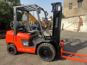 Quality FGZN30 TOYOTA Forklift Used LPG 3 Ton Fork Lifting Machine LPG GAS Japanese Gasoline wholesale