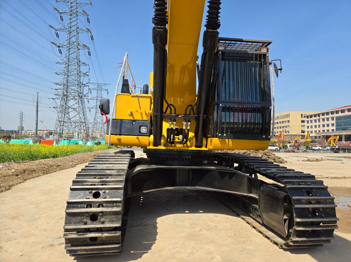 CAT 349D2L Multi Purpose Excavator Low Price Bucket Capacity 3.2 Top Sale
