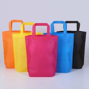 Quality Promotional Natural Non Woven Fabric Bags For Daily Life Silk Screen Printing wholesale