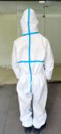 Effective Isolation Disposable Chemical Suit Good Air Permeability