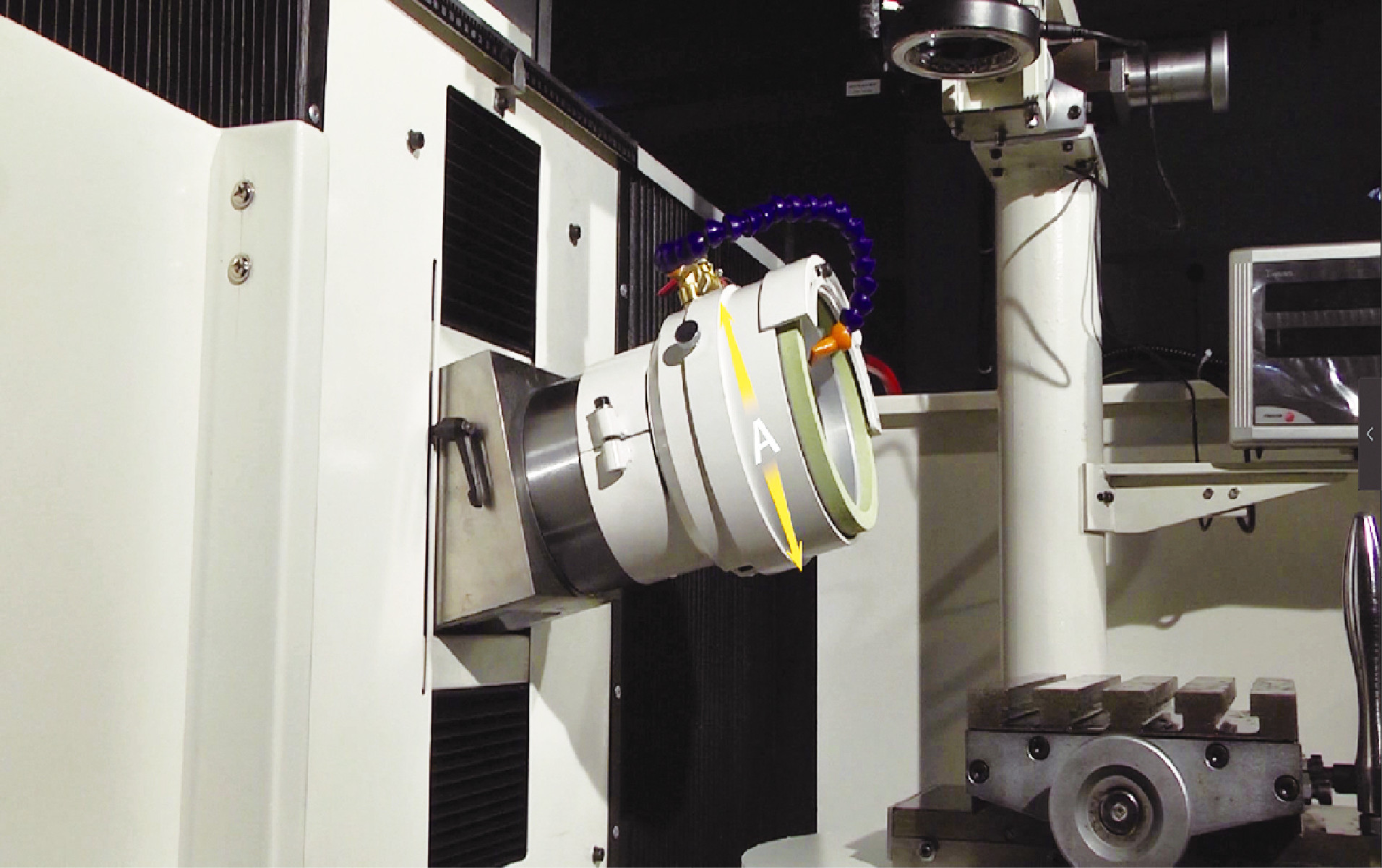 270 Degrees PCD / PCBN Automatic CNC Grinder For Ultra Hard Material Tools Process