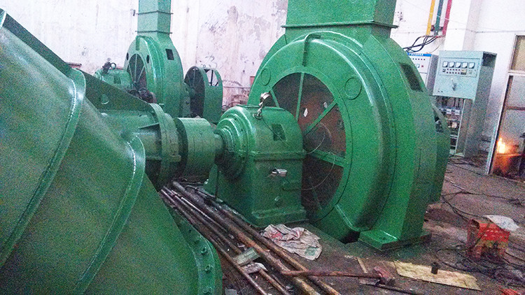 Tubular Pico Hydro Power Generator , Mini Hydro Turbine Generator 2m-10m Water Head