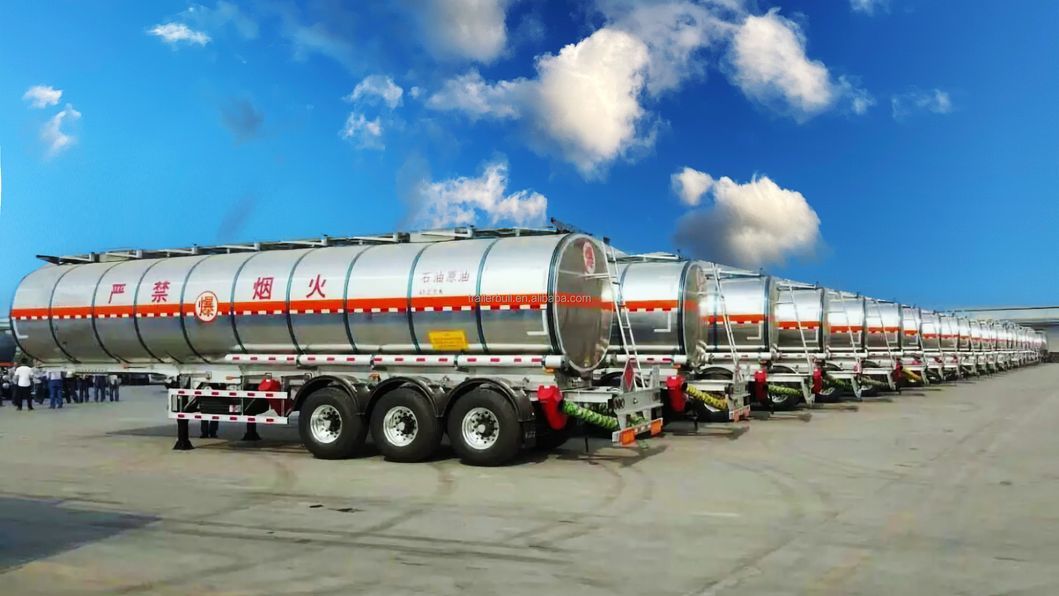 3 Axles 40000L 27t Payload 4 Compartments Carbon Steel Fuel or Refuel Tank Semi Trailer with Fuwa Axle 13t and Air Bag Spring Suspension for Diesel Fuel Jet